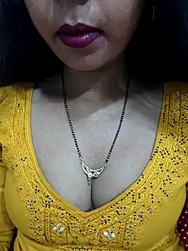 Snapshot of Sharmila-Singh chatting on 06/30/26, 05:40 Sharmila-Singh online show from 06/30/26, 05:40