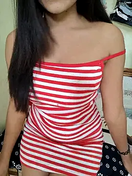 Snapshot of Meenakshi_ chatting on 11/27/25, 04:57 Meenakshi online show from 11/27/25, 04:57