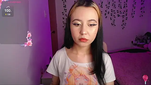 Snapshot of Sunset_pink chatting on 12/20/24, 03:47 Sunset pink online show from 12/20/24, 03:47