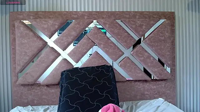  isaabellaa online show from 03/28/26, 03:02