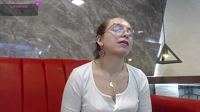  isaabellaa online show from 03/19/25, 02:35