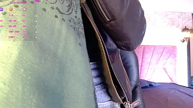  isaabellaa online show from 10/24/25, 12:59