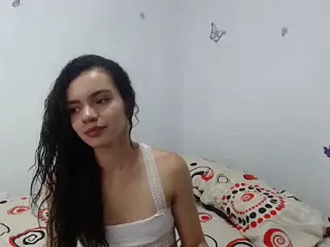 Snapshot of helen_kinett chatting on 03/18/25, 02:29 helen kinett online show from 03/18/25, 02:29