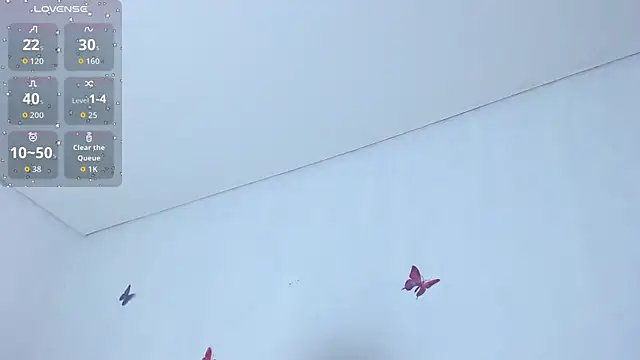 Snapshot of helen_kinett chatting on 02/25/26, 11:37 helen kinett online show from 02/25/26, 11:37