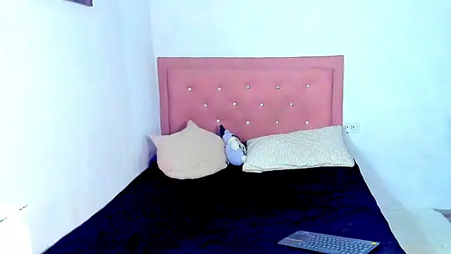 Criss Ariana online show from 09/18/25, 11:08