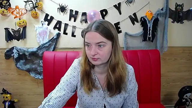 FreyaDak online show from 10/26/25, 06:03