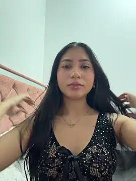 Sweetnaughtygirl  online show from 05/17/26, 05:24