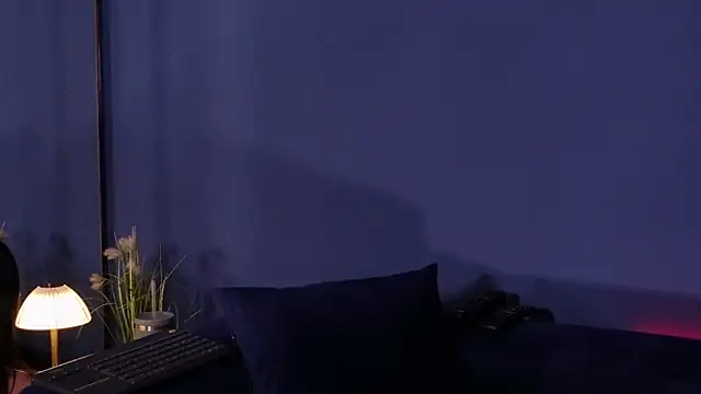 Olivia Collins1 online show from 02/21/26, 12:23