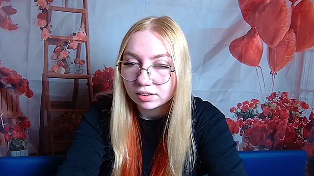 BeatriceFly online show from 02/19/26, 12:35