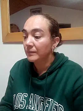 skayhot  online show from 03/24/26, 12:38