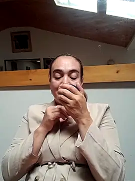 skayhot  online show from 04/13/26, 01:04