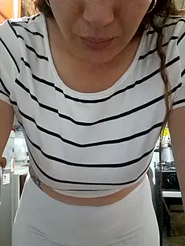 skayhot  online show from 02/14/26, 12:49