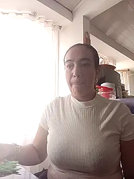 Snapshot of skayhot_ chatting on 02/26/25, 01:00 skayhot online show from 02/26/25, 01:00