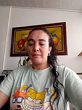 Snapshot of skayhot_ chatting on 03/03/25, 01:45 skayhot online show from 03/03/25, 01:45