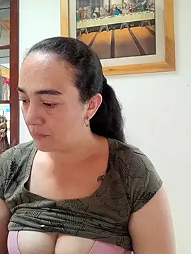 skayhot  online show from 11/15/25, 01:37