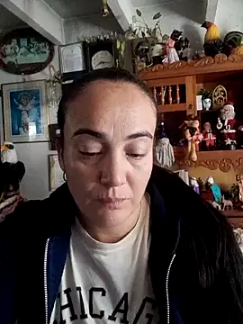 skayhot  online show from 12/15/25, 01:17