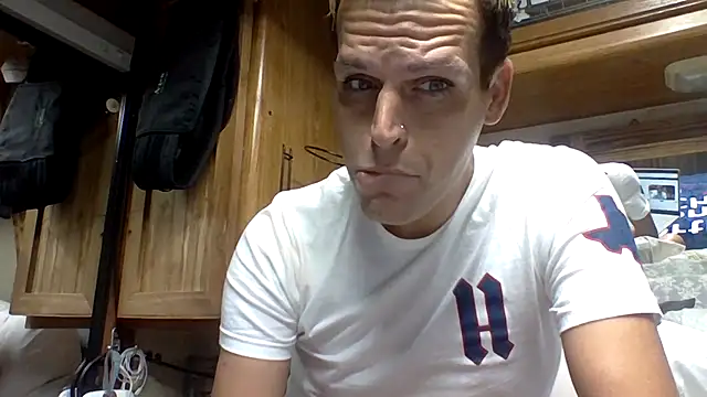 Dreagon79 online show from 10/04/25, 04:08