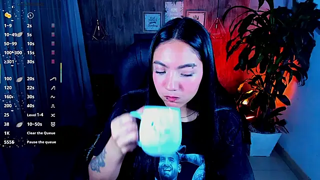 miichael black online show from 11/07/25, 09:08