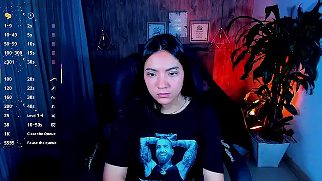 miichael black online show from 11/08/25, 09:18