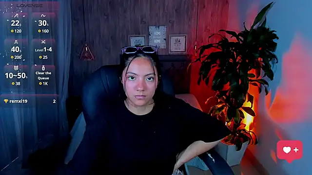 Snapshot of miichael_black chatting on 03/05/25, 05:08 miichael black online show from 03/05/25, 05:08