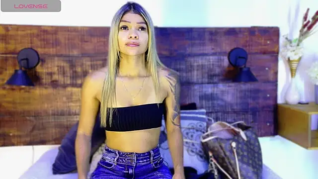 Celeste sanz online show from 04/04/26, 10:11