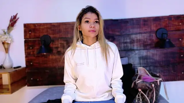 Celeste sanz online show from 03/04/26, 10:12