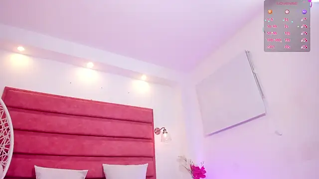 emily daarell online show from 09/25/25, 10:27