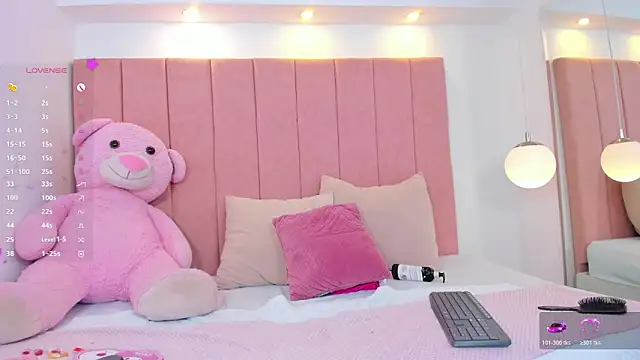 emily daarell online show from 04/04/26, 08:15