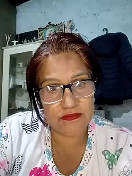 Edged Hot69 online show from 10/28/25, 03:18