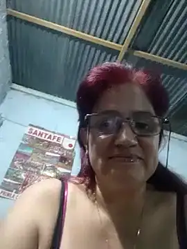 Snapshot of Edged_Hot69 chatting on 03/17/25, 05:49 Edged Hot69 online show from 03/17/25, 05:49