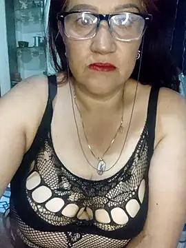 Snapshot of Edged_Hot69 chatting on 09/24/25, 02:18 Edged Hot69 online show from 09/24/25, 02:18