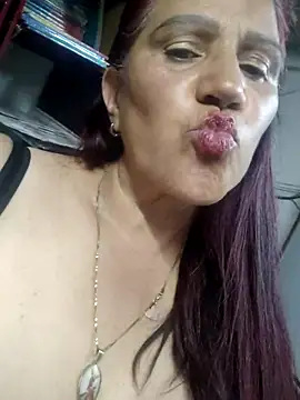 Snapshot of Edged_Hot69 chatting on 09/19/25, 11:53 Edged Hot69 online show from 09/19/25, 11:53