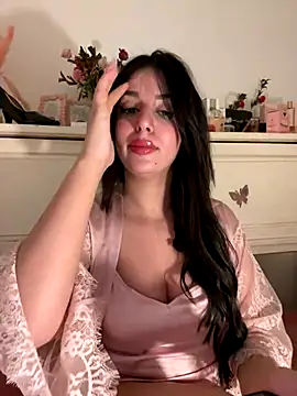 Snapshot of Hot_malak chatting on 12/05/24, 06:49 Hot malak online show from 12/05/24, 06:49