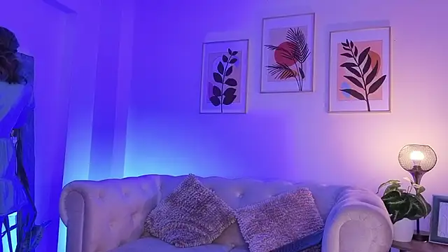 Snapshot of DahianaWalcott chatting on 02/10/26, 07:24 DahianaWalcott online show from 02/10/26, 07:24