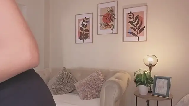 DahianaWalcott online show from 03/14/26, 08:59