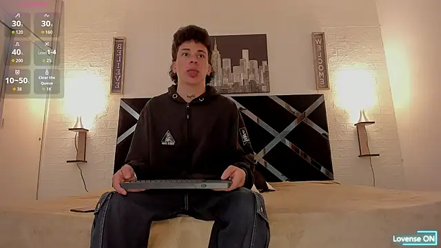 toyboys1 online show from 10/08/25, 03:41