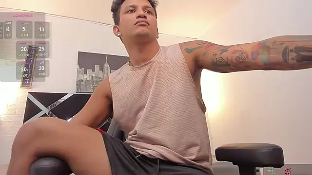 toyboys1 online show from 09/24/25, 03:24