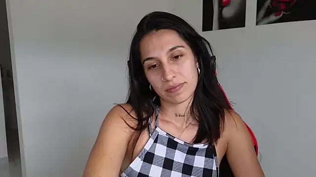 tammyandrade  online show from 02/25/25, 09:37