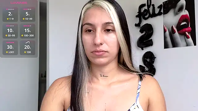 tammyandrade  online show from 10/26/25, 04:40