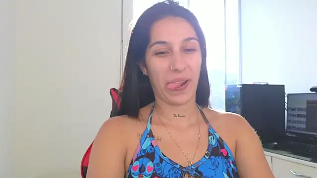 tammyandrade  online show from 06/10/26, 11:44