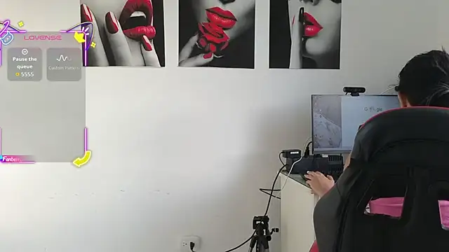 tammyandrade  online show from 06/12/26, 11:41