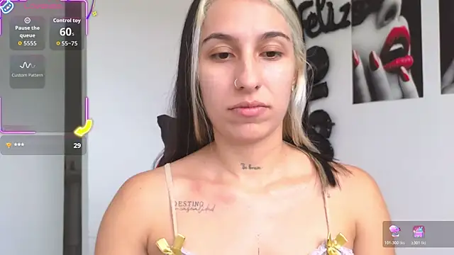 tammyandrade  online show from 10/21/25, 03:22