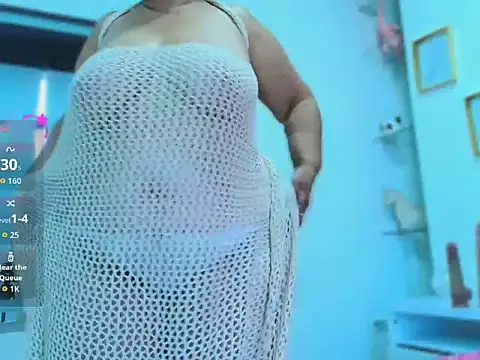 Snapshot of girl_amada chatting on 05/01/26, 01:38 girl amada online show from 05/01/26, 01:38