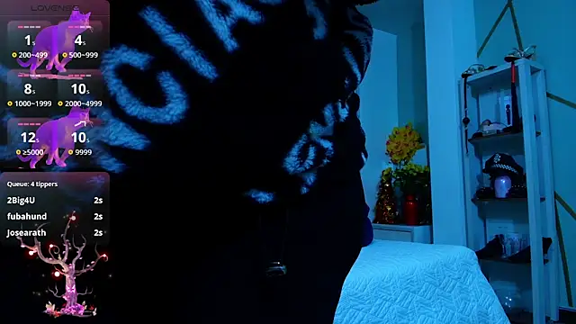 girl amada online show from 10/19/25, 10:18