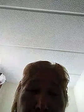 girl amada online show from 01/11/26, 03:41