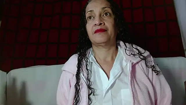 Snapshot of Tita_Madurita chatting on 06/17/26, 09:19 Tita Madurita online show from 06/17/26, 09:19