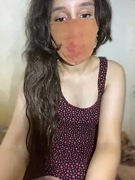 Snapshot of Chahrazad66 chatting on 09/25/25, 12:49 Chahrazad66 online show from 09/25/25, 12:49