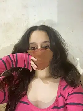 Snapshot of Chahrazad66 chatting on 11/02/25, 12:48 Chahrazad66 online show from 11/02/25, 12:48