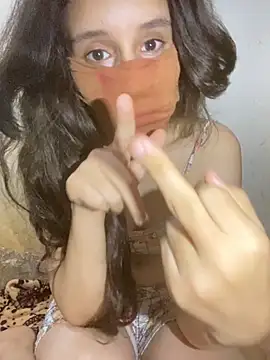 Snapshot of Chahrazad66 chatting on 10/16/25, 01:36 Chahrazad66 online show from 10/16/25, 01:36