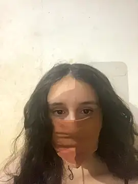 Snapshot of Chahrazad66 chatting on 11/12/25, 11:52 Chahrazad66 online show from 11/12/25, 11:52